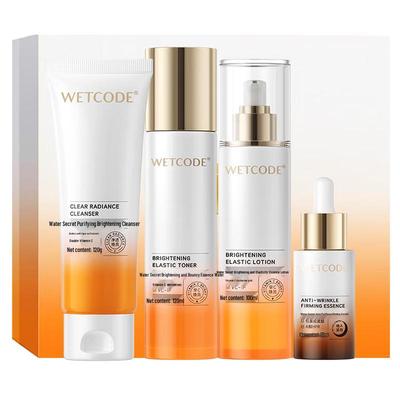 Подарочный набор Watsons для раннего старения кожи 'C' и позднего старения 'A'