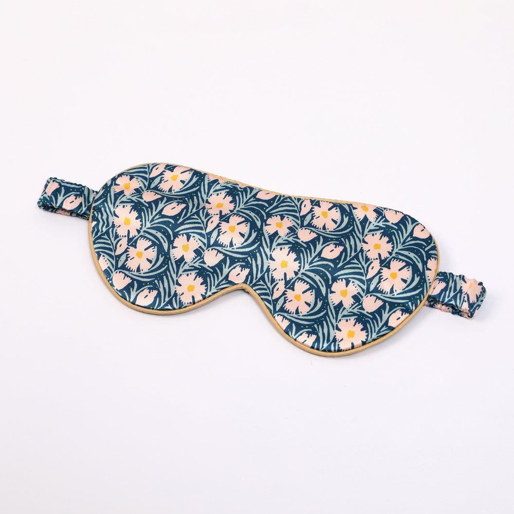 Silk eye mask 100 mulberry silk eye mask light shielding breathable lunch break eye mask sleep