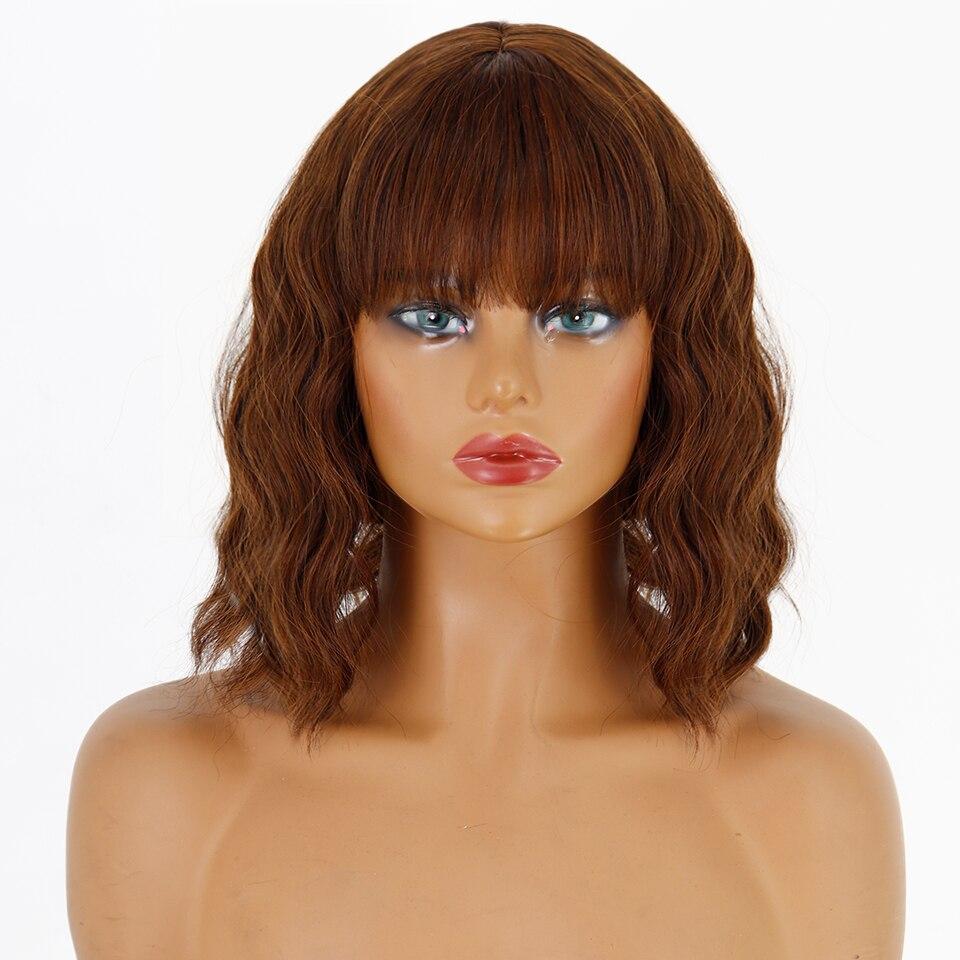 XINRAN Synthetic Short Amber Gold Wig Wave Wave Wave Hair with Air Bangs Female Synthetic Curly Hair Soft Wave Wig Suitable for Girl