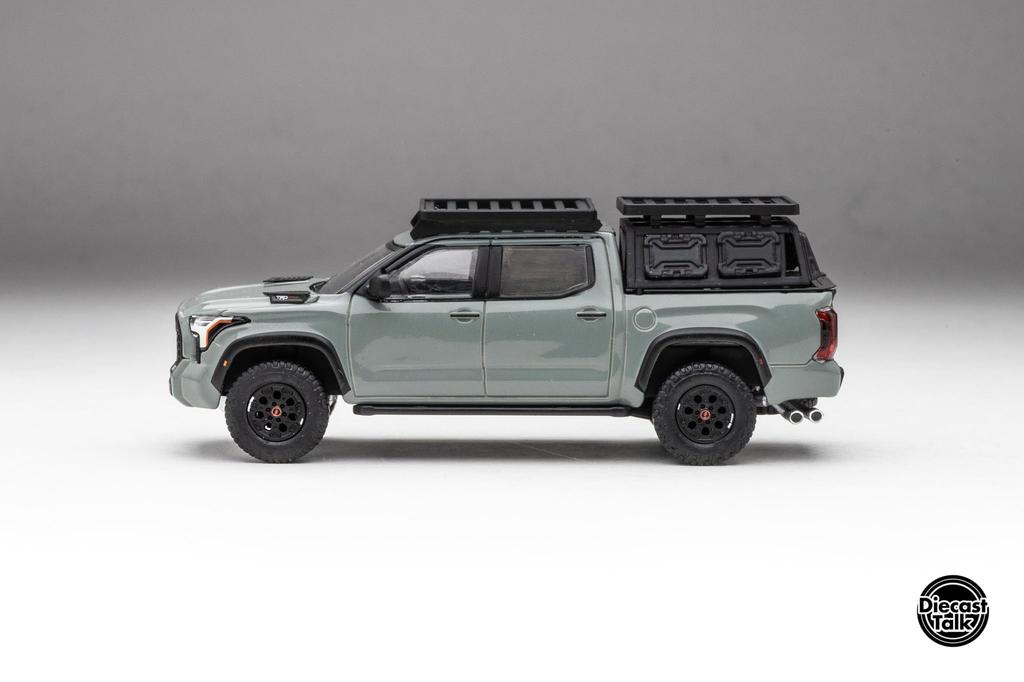 FREESTYLE GCD Scale Toyota Tundra TRD PRO Lunar Rock Кастомная модель DiecastTalk Багажник на крышу 1/64 (Включает и Аксессуары) DTG0023-LR
