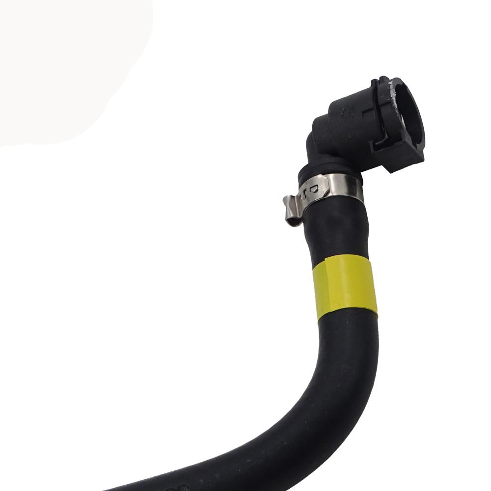 Cylinder Head Hose Suitable for:Bmw 5 G30 2017-2020 G38 2016-2019 OE:1712 8602 600