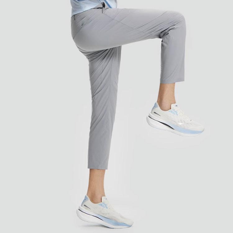 Saucony Casual Pants Men's Light Gray Moderate Straight Fit Pants SC2239069-2