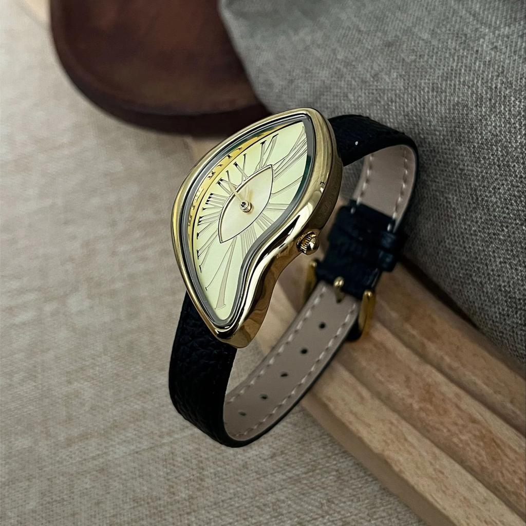 NEW Vintage Watch for Women with High-end Feel, Irregular Dial, High-end Leather Belt, Quartz Women's Watches Gift