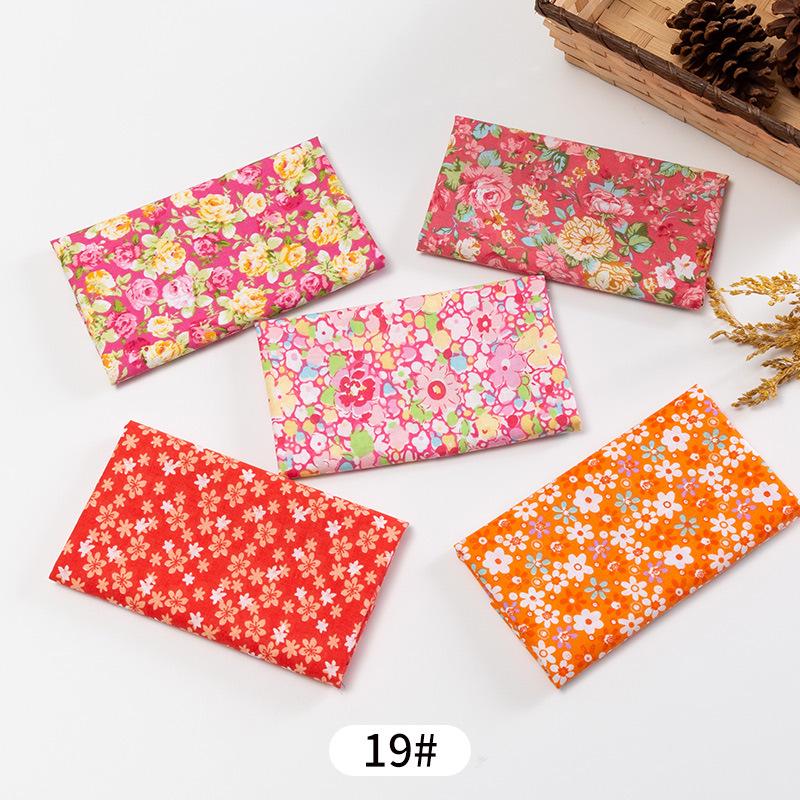 5pcs / Lot Printed Patchwork Cotton Fabric Doll Handmade Accessories Floral Fabrics for DIY