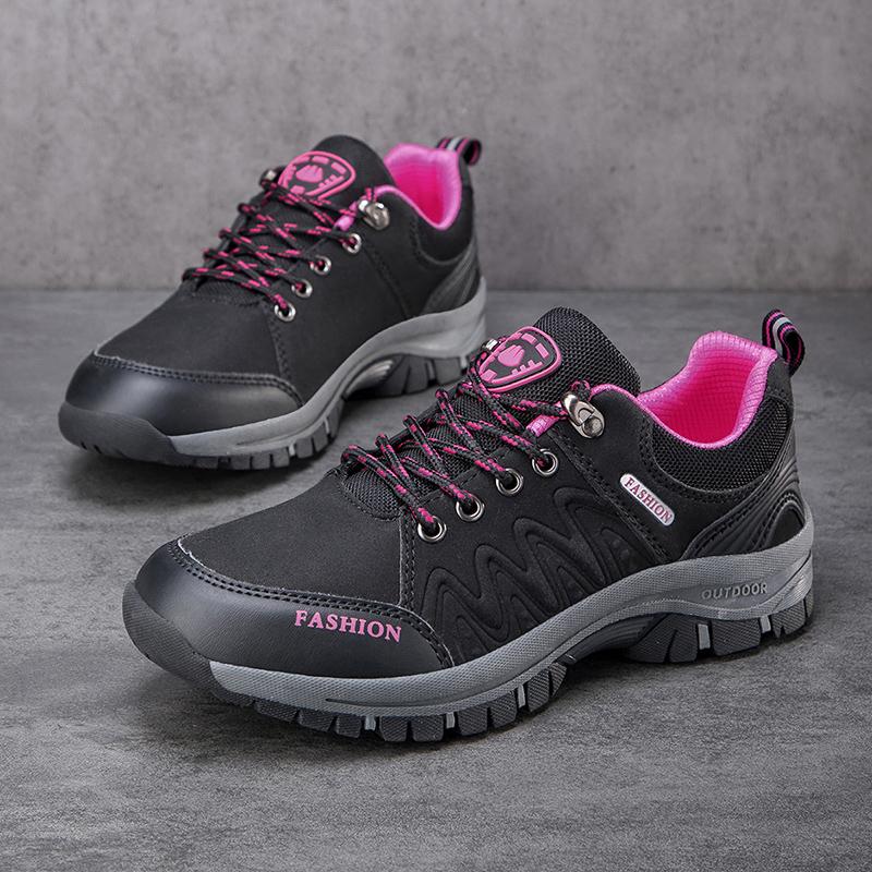 Женские кроссовки, новые повседневные, для бега, с мягкой подошвой, спортивные, с завязками, легкие, модные, черные, универсальные, для походов на открытом воздухе, вулканизированные туфли