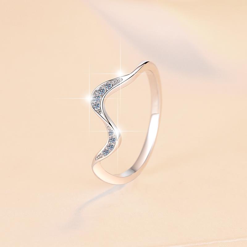 Jewelry Wave Shape GRA Certificate Full VVs1 Moissanite S925 Sterling Silver Stackable Band Wedding Ring for Women