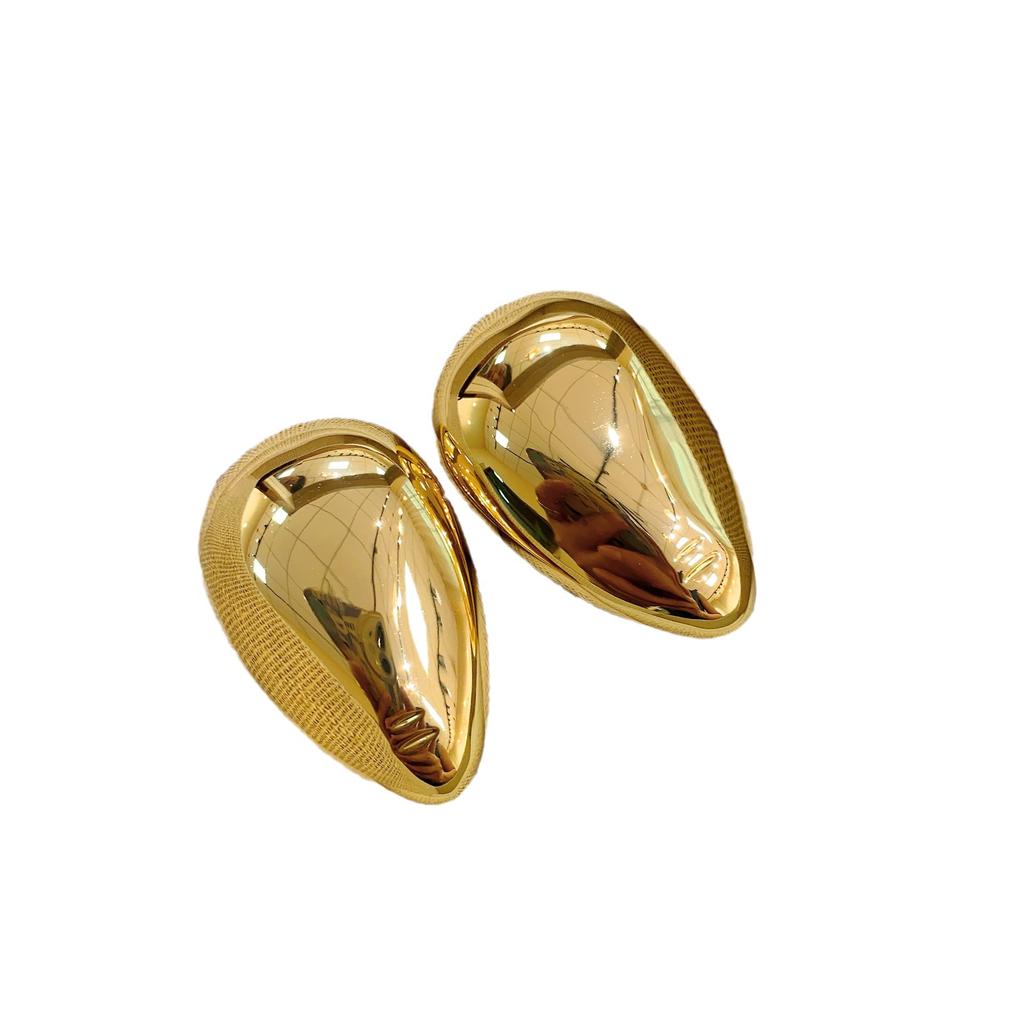 Metal Smooth Surface Exaggerated Large Earrings Women'S Light Luxury Niche High-End Sense Unique Temperament Stud Earrings Gold Earrings