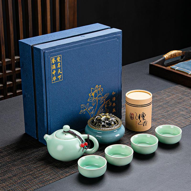 Guochao Ceramic Tea Set, One Pot, Two Cups and Four Cups Travel Gift Box Set.