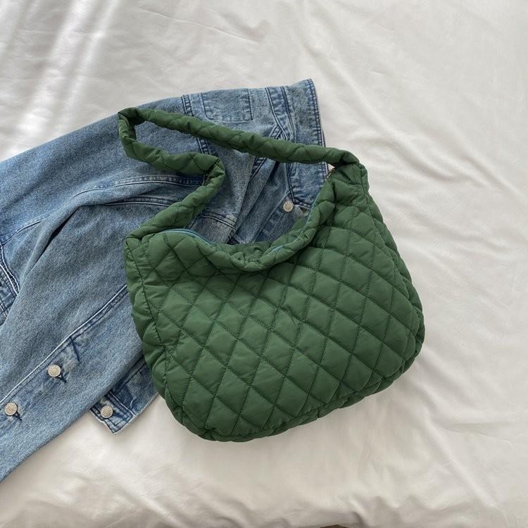 Nylon Cloud Crossbody Bag For Women With Large Capacity And Zipper Closure For Daily Use
