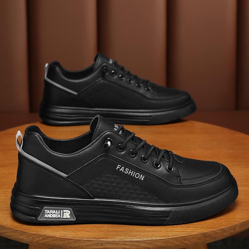 Летняя мужская обувь, новые дышащие маленькие белые туфли, мужская модная универсальная обувь с низким верхом из кожи, спортивная обувь, повседневная обувь для серфинга, модная обувь