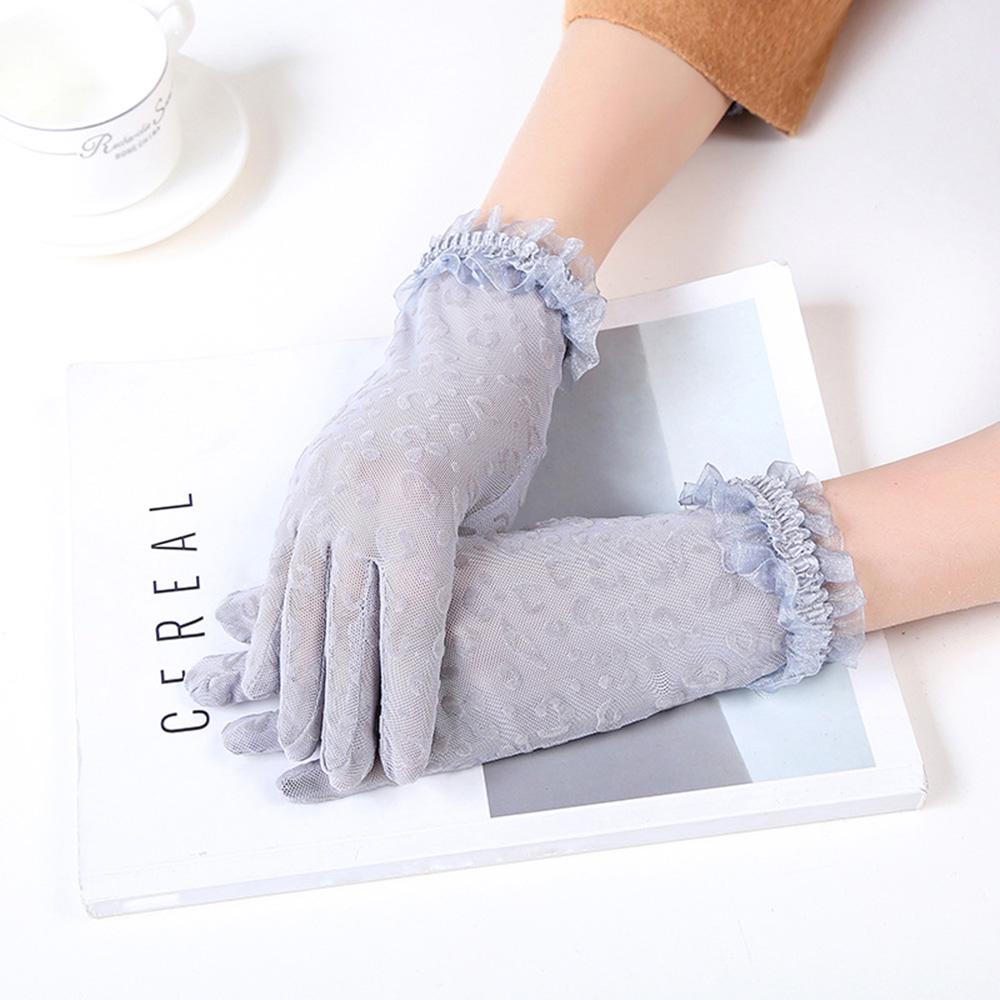 Женские кружевные перчатки