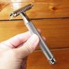 New Classic Heavy Weight Stainless Steel Double Edge Safety Razor Hair Removal Wet Shaver with 10 Blades for Men