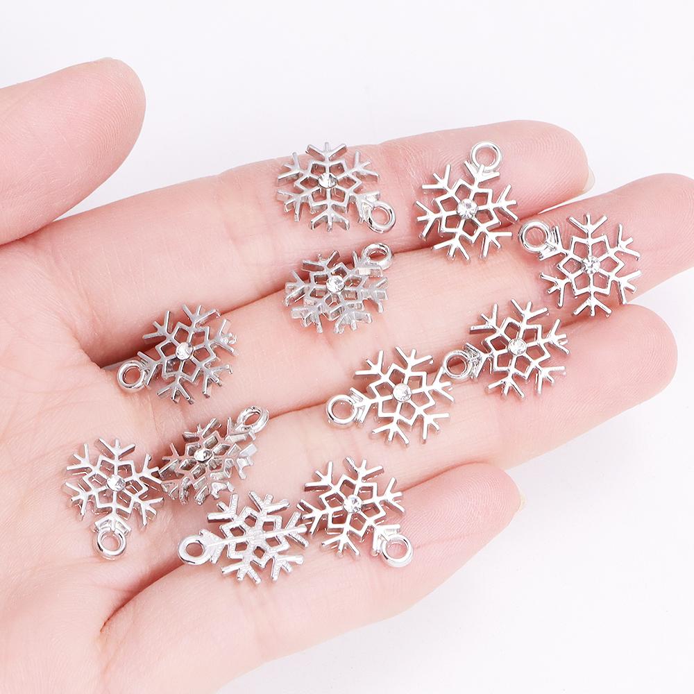 10Pcs Delicate Pearl Zircon Snowflake Pendant Alloy Metal Charms for Diy Jewelry Making Necklaces Earrings Craft Accessories