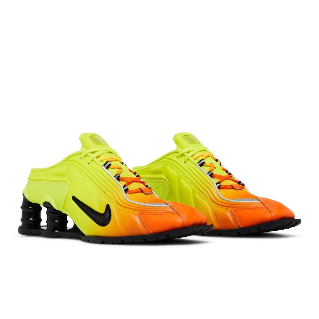 Nike Женские мюли Shox MR4 'Safety Orange' (женские размеры) Повседневная обувь Safety Orange / Black / Metallic Silver DQ2401 800