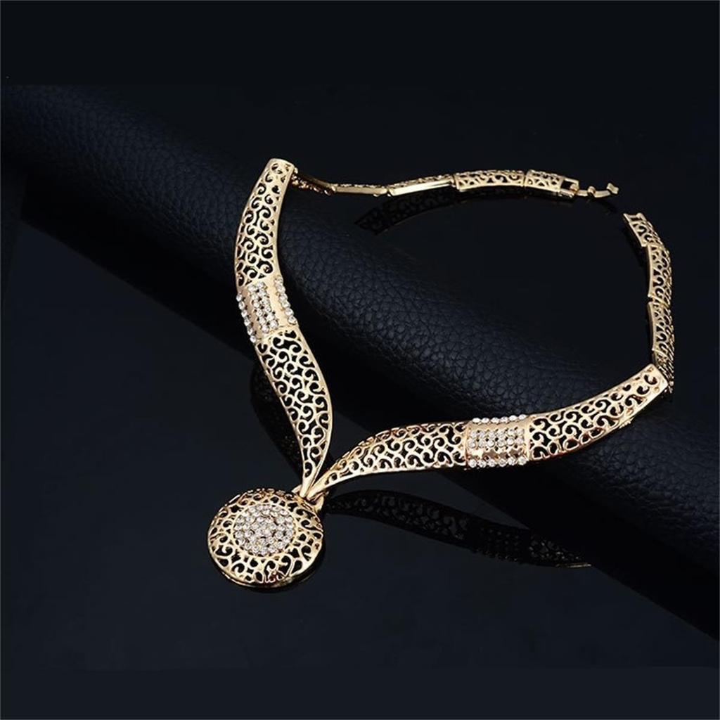 5-Piece Exaggerated Rhinestone Jewelry Set: Necklace, Earrings, Ring, Bracelet for Women's Wedding