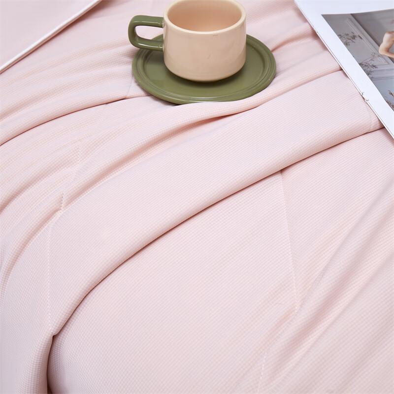 Tangna Jacquard Cooling Quilt