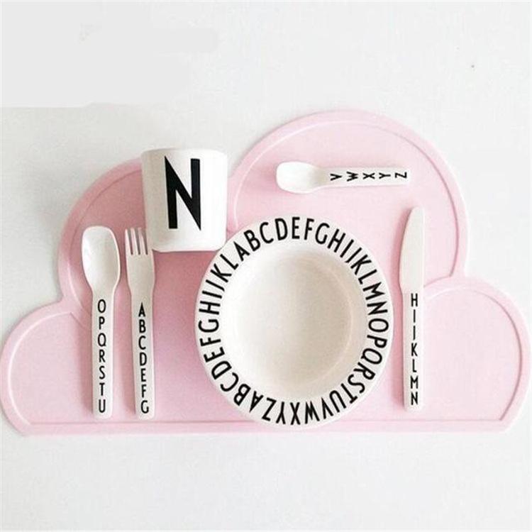 Cloud Placemat Пищевой силиконовый коврик для стола Детский термостойкий коврик Детские салфетки для стола Противоскользящие коврики, легко чистящиеся