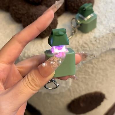 Лягушка Квакающая Непоседа Игрушка Брелок с Цветными Огнями Снятие Стресса Тревога Сенсорное Развлечение Звук Животного Кнопка Игрушка