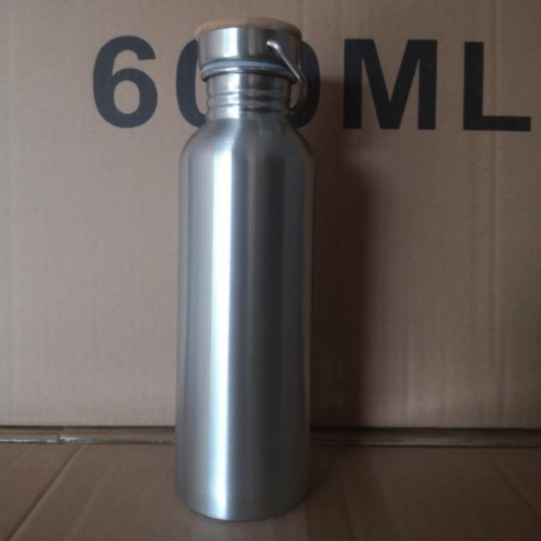Portable Stainless Steel Sports Water Bottle with Large Capacity and Narrow Mouth