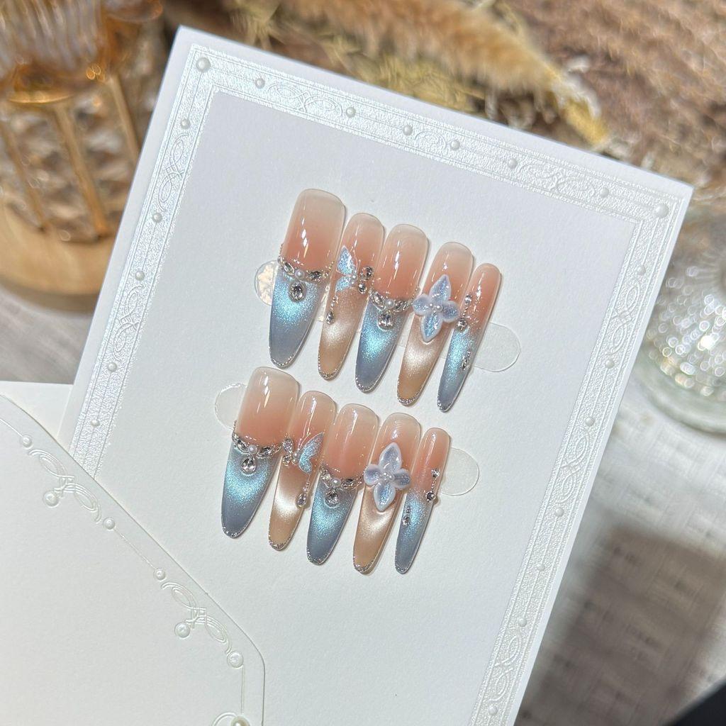 Handmade Press On Nail French Gentle High-end Sparkling Cat Eye Blue 3D Cavred Flower Butterfly Long Stiletto Fake Nail Patch Artificial Nail