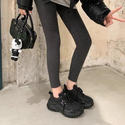 Женская обувь – Кроссовки