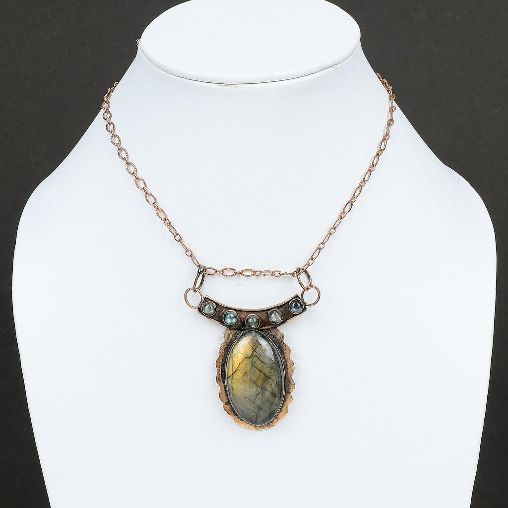 Подвеска из лабрадорита Медные украшения Кулон ручной работы Медный кулон Уникальный кулон для подарка Ювелирные изделия из лабрадорита Подвеска из драгоценного камня высшего качества