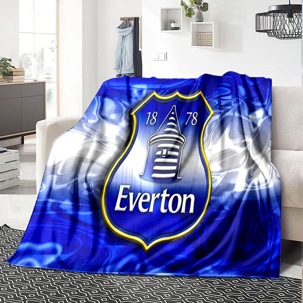Everton Football Club Crest Flannel Blanket, Soft Polyester, Modern Design, All-Season for Camping, Travel, Gifts for holidays or birthdays