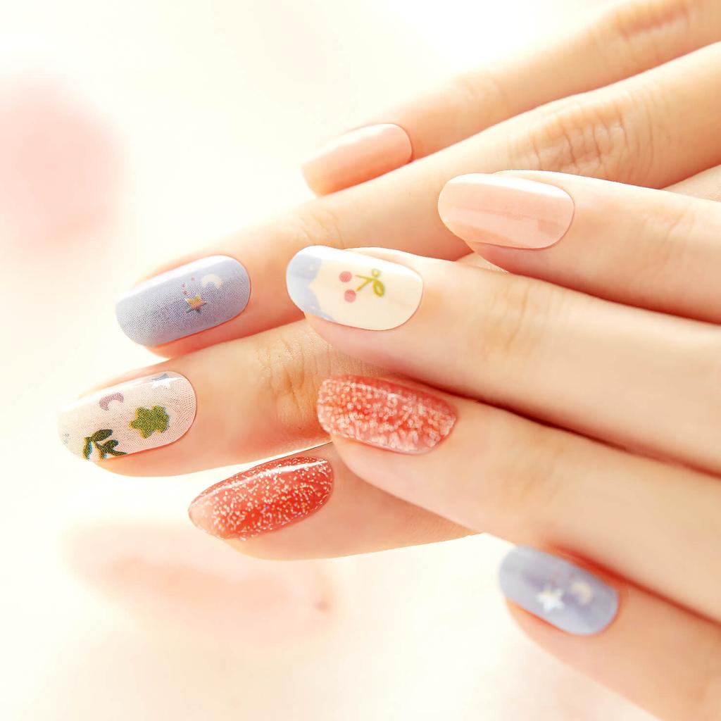 Милые пастельные наклейки для ногтей 24 шт. | Полоски для прессования, Дизайны с кроликом, медведем и звездой, Легко снимаются