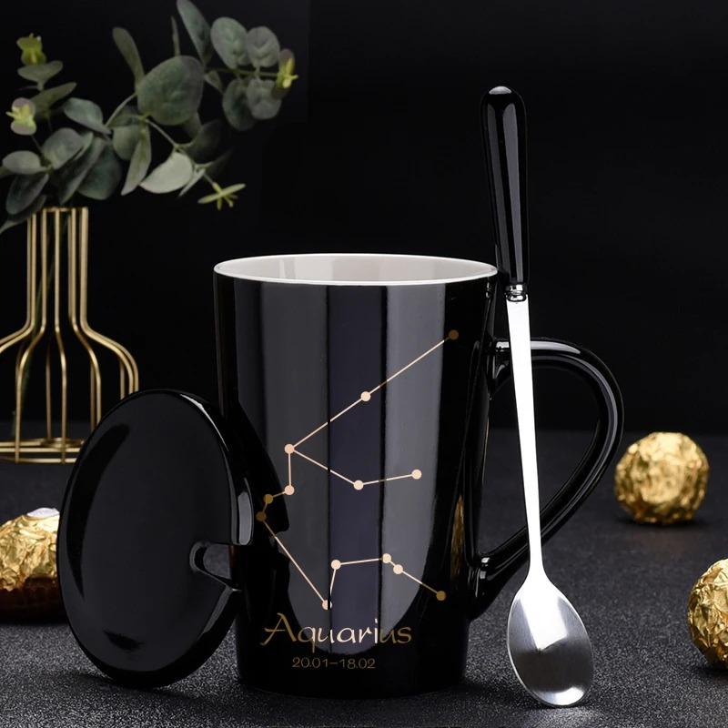 Керамические кружки 12 созвездий, креативные кружки с крышкой-ложкой, черная кружка, фарфоровая кружка со знаком зодиака, молоко, кофейная чашка, посуда для напитков, подарок для пар