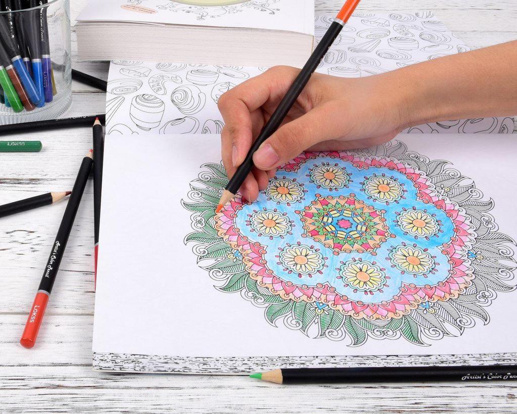 Набор из 78 водорастворимых разноцветных карандашей в пенале на молнии