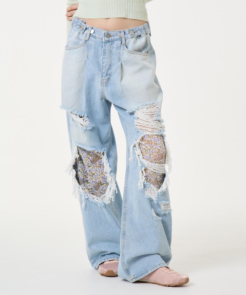 UNKNOWN PLANET Custom One-Pleat Flower Lace Distressed Denim Pants Light Blue