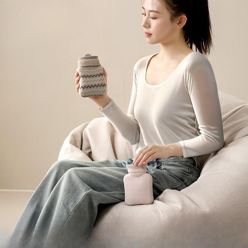 Household Hot Water Bag, Explosion-proof Small Hand Warmer, Portable Hot Compress for Girls, Simple Silicone Hot Water Bag