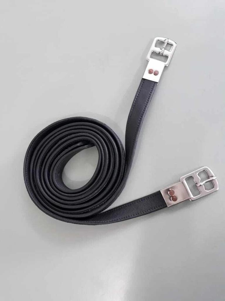 Кожаные английские ремешки, созданные для комфорта с регулируемой пряжкой.
