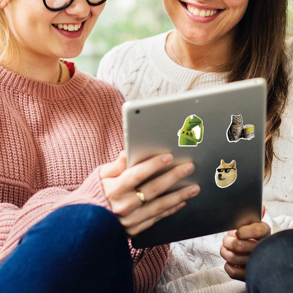 Забавный кот-мем, крутая наклейка, мотоциклетный ноутбук, телефон, чемодан, ноутбук, автомобильная бутылка, игрушка, модная наклейка, наклейка, игрушка