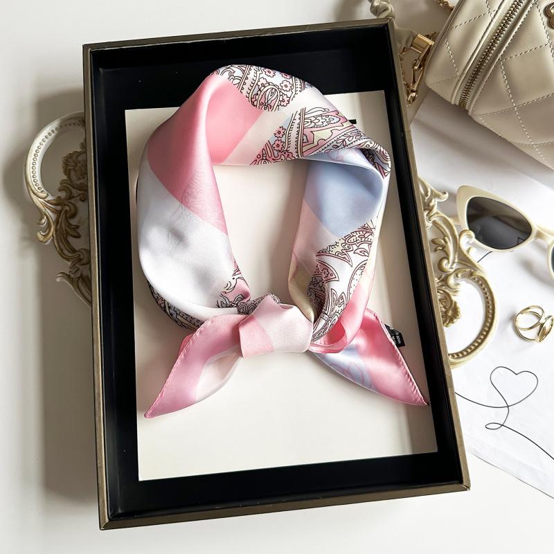 70 Silk Scarves, Small Square Scarves, Thin High-End Square Scarves, Fashionable And Versatile Scarves, Summer Sunscreen Scarves, Silk Scarves