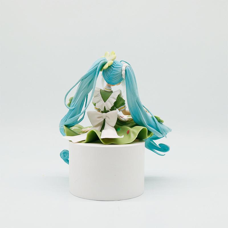 Hatsune Miku Pvc Model Ornament With Four Leaf Clover Style For Desk Decor And Gift Idea