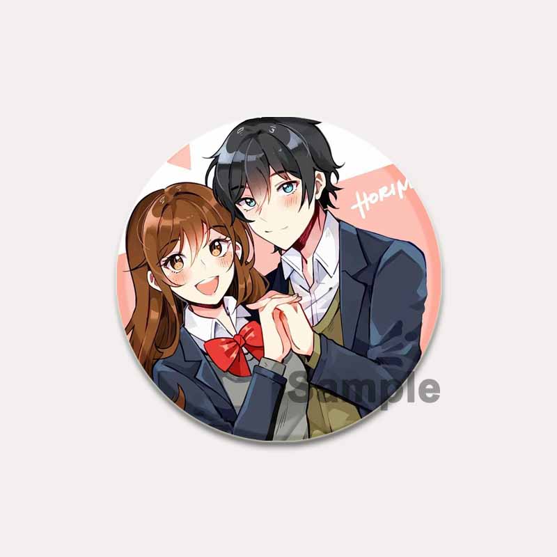 32/44/58 мм Love Anime Horimiya Значки на рюкзаке Аксессуары Miyamura Izumi Hori Kyouko Мультфильм Броши для одежды Сумка Декор Подарки Булавки