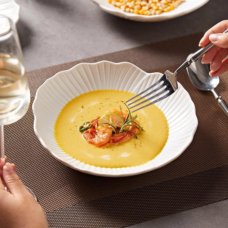 Набор белых керамических тарелок для супа и салата - Посуда в западном стиле для дома и отеля