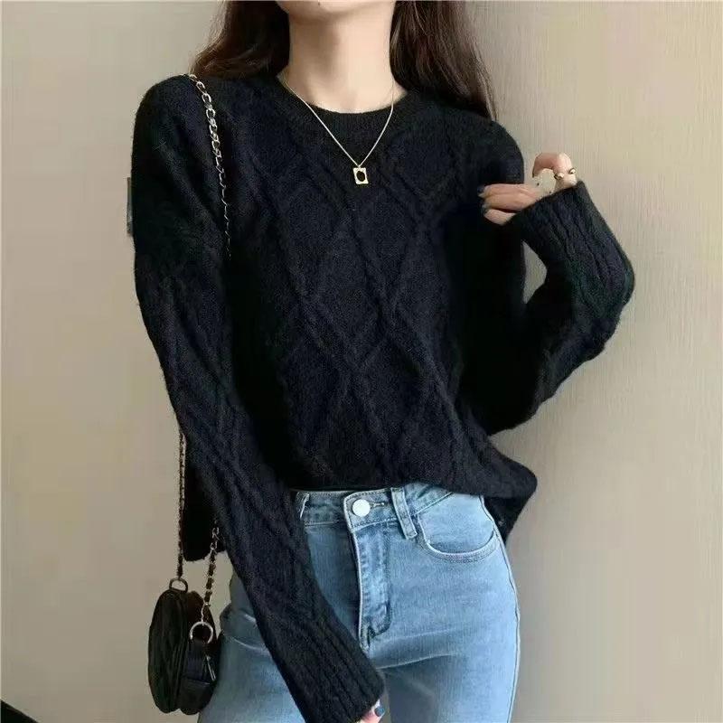 White Knitted Fried Dough Twist Women Sweater Loose Knit Pullover Simple Casual Commute Sweet Long Sleeve Top Bottoming Shirt