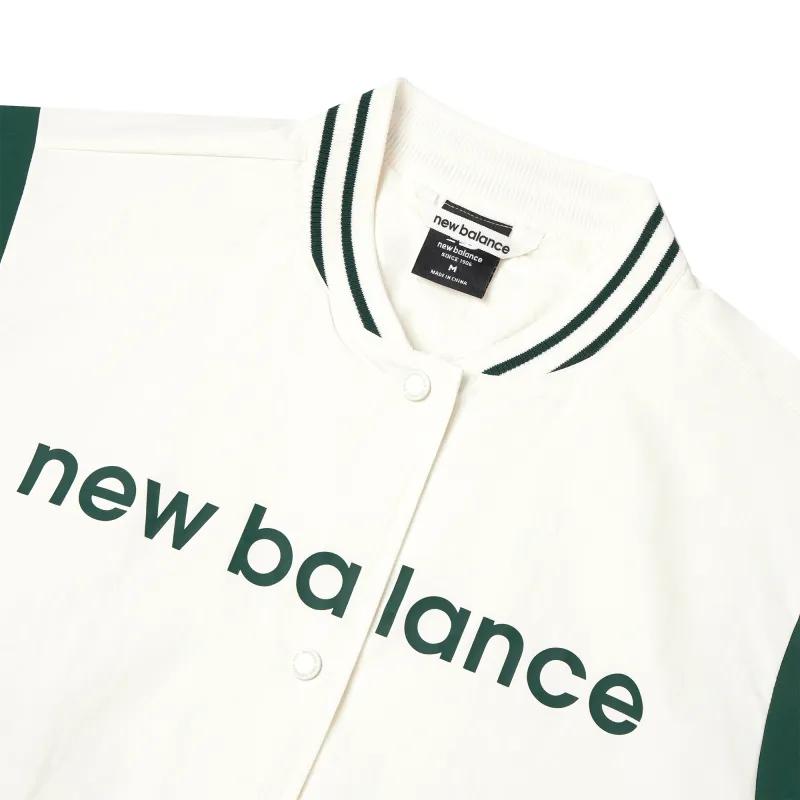 New Balance Куртка Женская Белая (унисекс) Куртки AWJ33312 CIC
