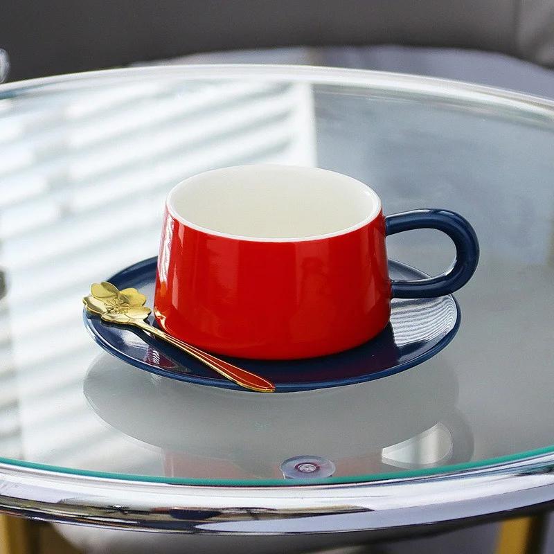 Винтажные керамические кружки, однотонные чашки для кофе эспрессо, набор с блюдцами и ложкой, изысканная чашка для послеобеденного чая, молока, капучино, питьевая