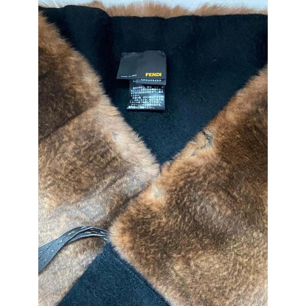 Б/у Шарф-платок FENDI из меха и кашемира, цвет коричневый/черный