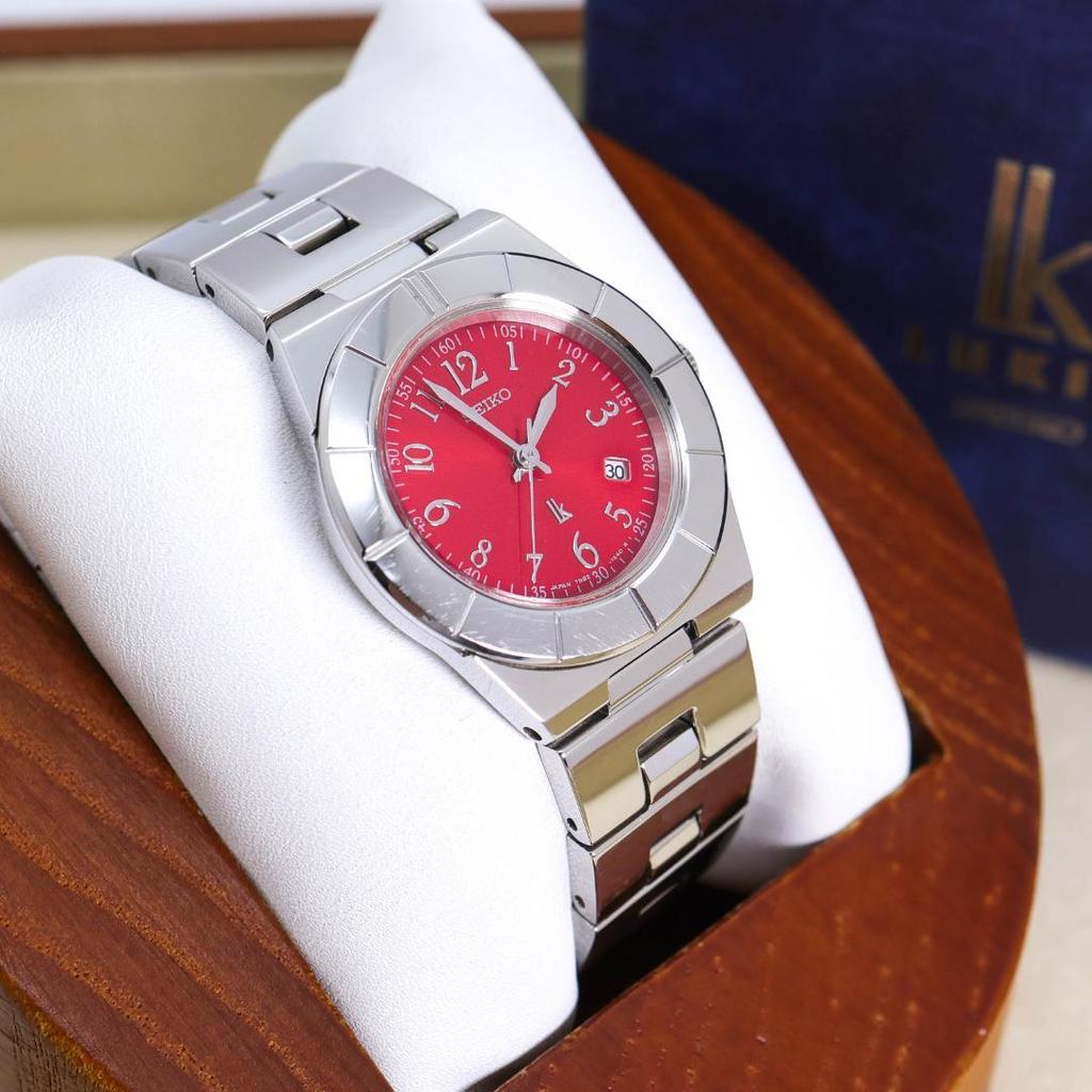 [USED] Working SEIKO Lukia Watch, Red, Women's, Date, 1901