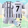 Новая версия 2122 футбольной формы «Ювентуса» для детей и взрослых. Футболки Криштиану Роналду 7 и Пауло Дибалы 10
