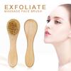 Щетка для очищения лица с натуральной щетиной и деревянной ручкой отшелушивает кожу