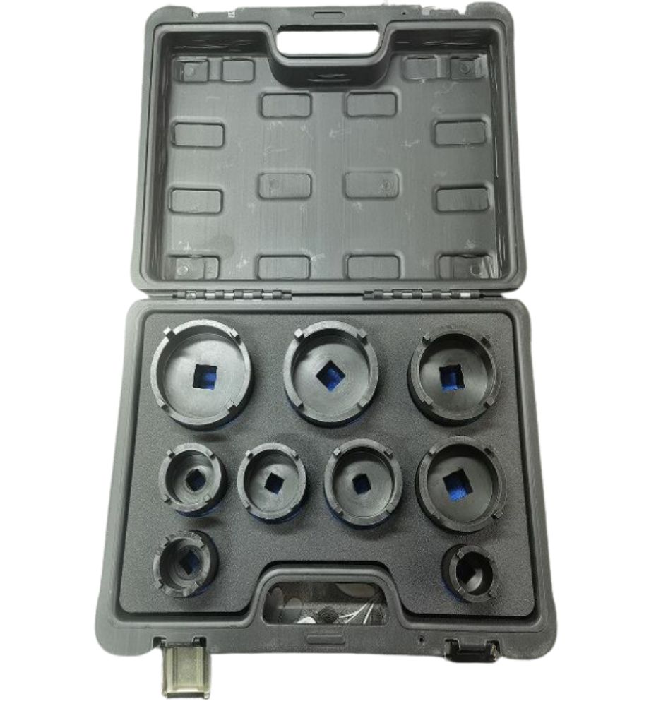 Socket wrenches for slotted head bolt collar nuts