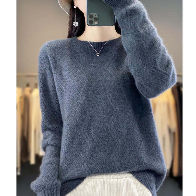 Women's Wave Pattern Wool Sweater - Round Neck, Solid Color, Knitted, Thickened, Loose Fit for Autumn/Winter.