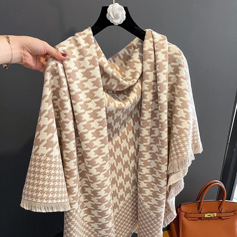 New Women'S Fashionable Imitation Cashmere Autumn And Winter Warm Large Square Scarf Double-Sided Tassel Scarf Air Conditioning Shawl