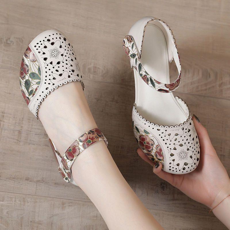Retro Ethnic Sandals Women Genuine Leather Thick Heel Soft Sole Wrapped Toe Anti-skid Hollow Middle-aged Mother Shoes Middle Heel Hole Shoes