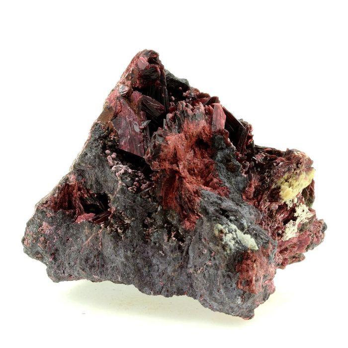 Pierres et Minéraux. Erythrite. 1250.0 ct. Bou Azzer District, Tazenakht, Maroc.